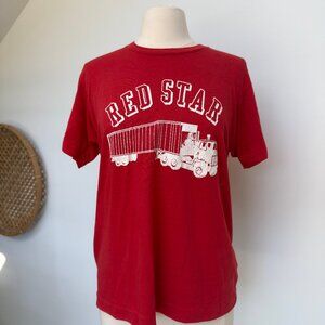 Red Star Vintage Tee
